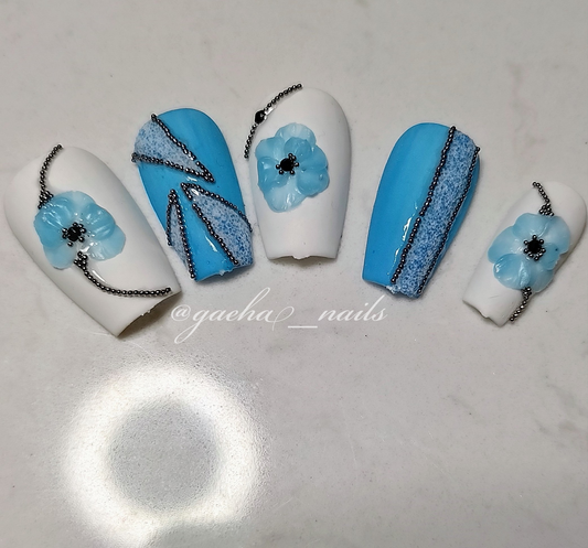 Poppy Flower Press On Nails - Short - Ballerina