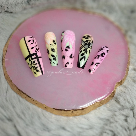 Wild Flowers Press On Nails - Long - Ballerina